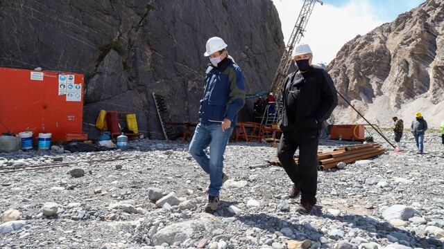 El intendente Emir Félix viajó hasta el Paso Las Leñas donde se lleva adelante el estudio geológico donde se emplazará el túnel internacional.