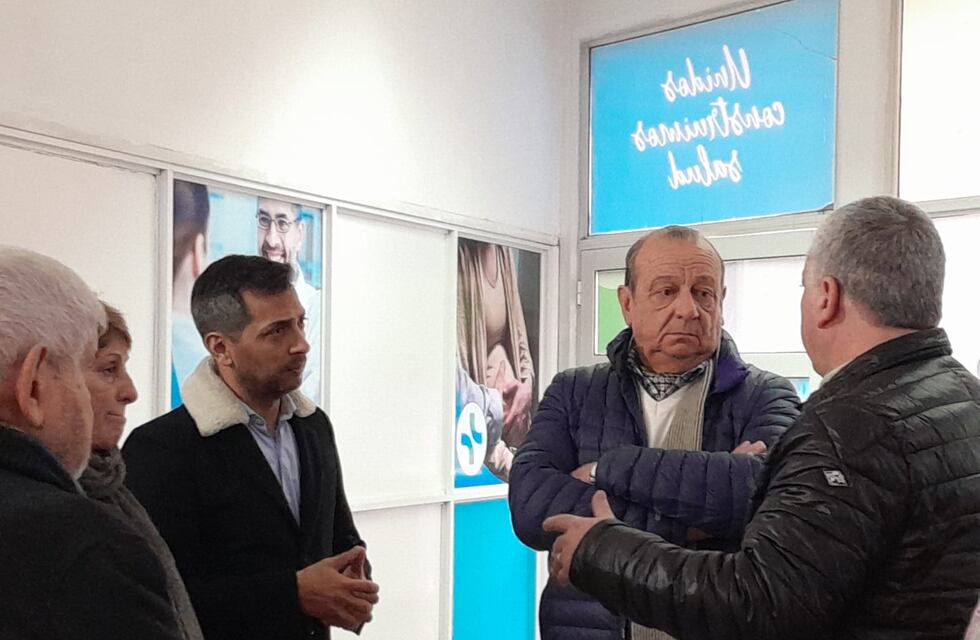 El intendente Carlos Sánchez recorrió el hospital