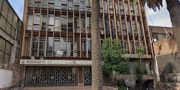 Luz y Fuerza. (Captura/©Google Street View)