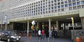 El lamentable hecho ocurrió en el reconocido colegio Manuel Belgrano.