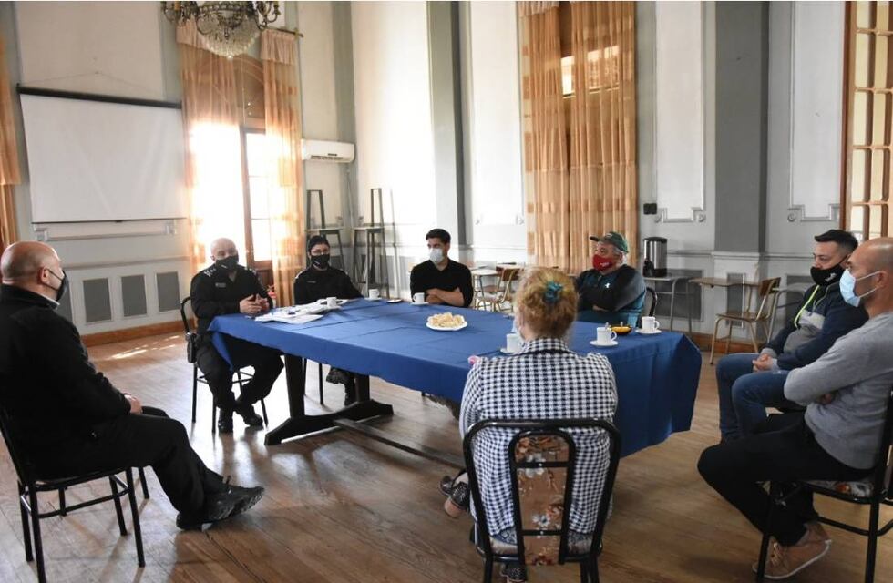 Buscan soluciones a la inseguridad de los remiseros