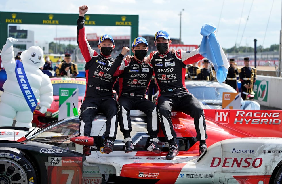 Histórico triunfo de Pechito López con Toyota en Le Mans