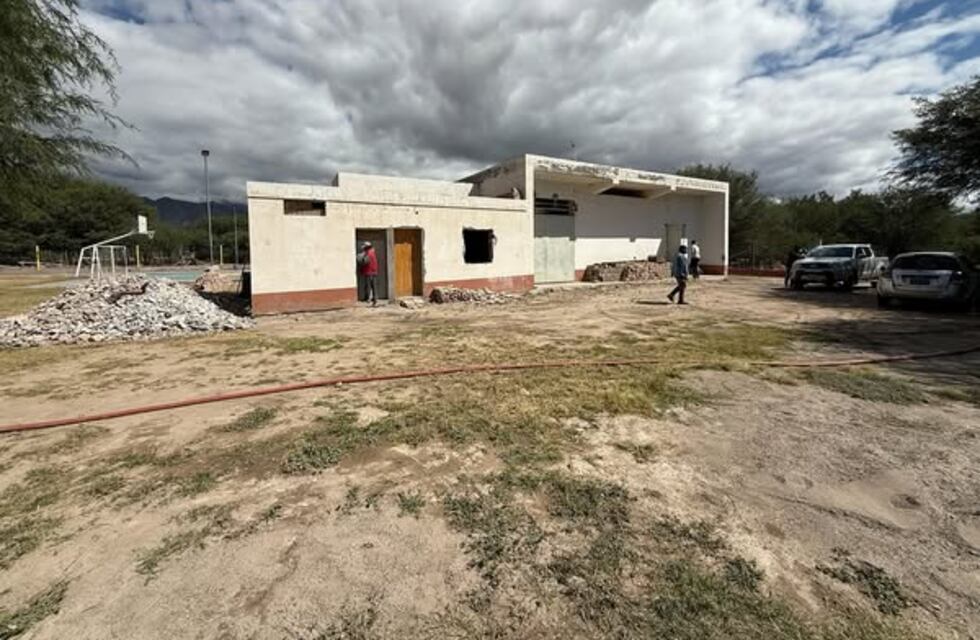 Chañar Punco: continúa la obra de la futura biblioteca