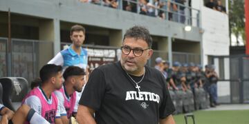 Ricardo Pancaldo debutó con una derrota en Atlético de Rafaela