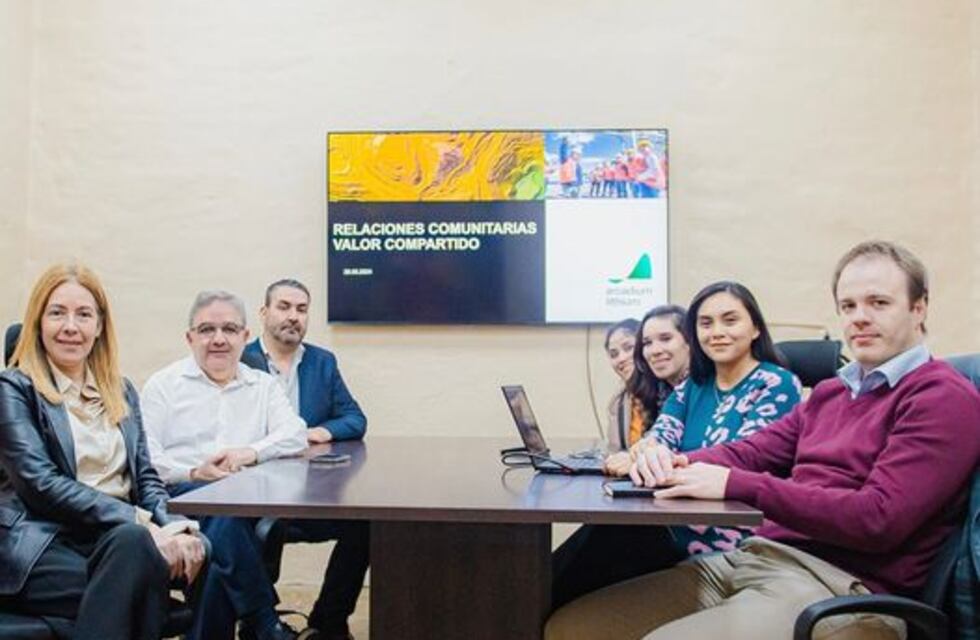 Raúl Jalil se reunió con representantes de Arcadium Lithium y del municipio de Antofagasta