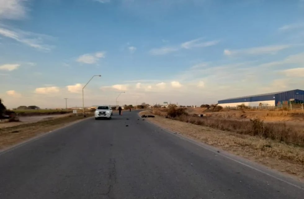 Accidente fatal al Este de Córdoba: murió un motociclista de 27 años