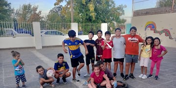 Gonzales Chaves: Encuentro de barrio en la Escuela Nº8