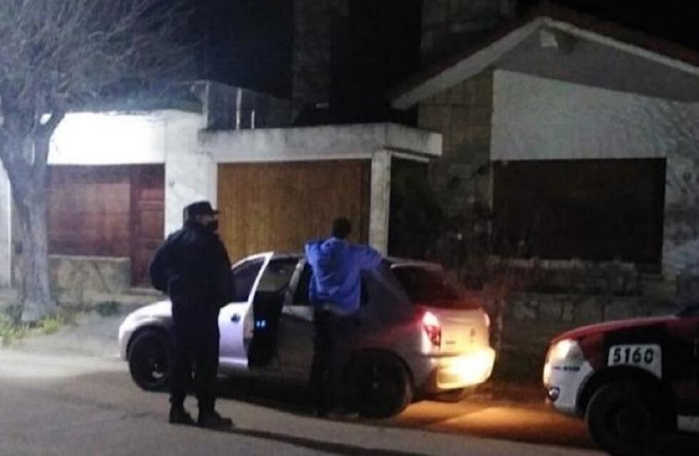 General Lavalle: imputaron al joven con coronavirus que le tosió en la cara a la Policía