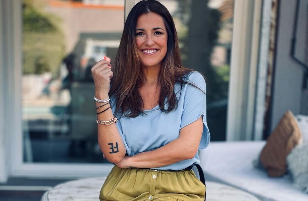 Maju Lozano no para de ganar corazones rojos con una foto en bikini en la playa