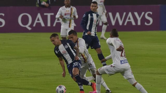 Con la pelota. Franco Fragapane ante Tolima, en el Kempes. (Facundo Luque)