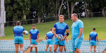 Nicolás Sánchez y Mario Ledesma con la mente en los All Blacks.