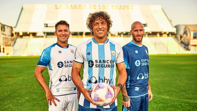 Presentaron al plantel y la nueva pilcha de Atlético de Rafaela