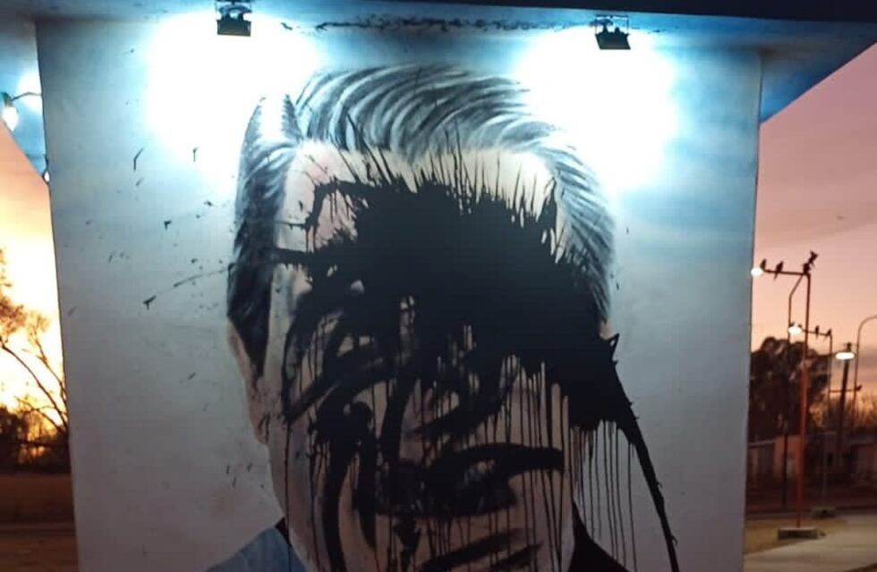 Vandalizaron un mural de Raúl Alfonsín en Anchorena