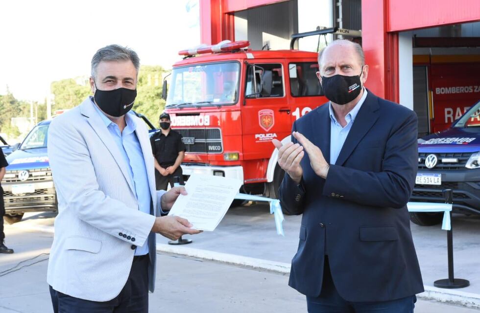 La Provincia entregó $3.000.000 al Centro de Monitoreo de Rafaela