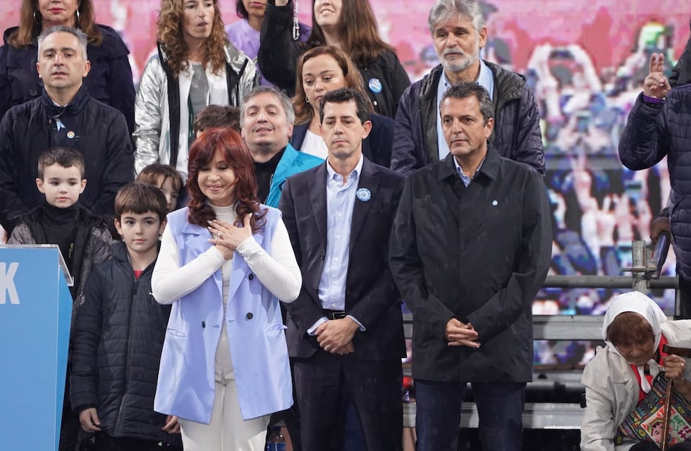 Se espera que Cristina Kirchner junto a Máximo den a conocer su candidato al cierre del fin de semana largo