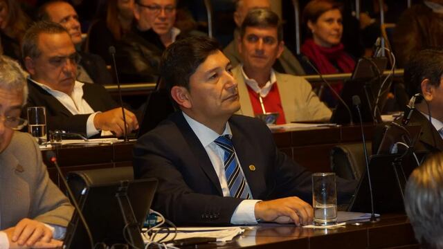 Escándalo en el IFAI: ante la renuncia de Rodríguez, asume Roque Gervasoni en su lugar.