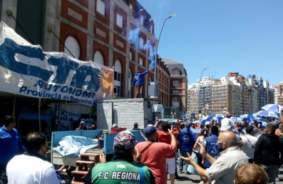 La CTA Autónoma cortó el acceso al Casino Central