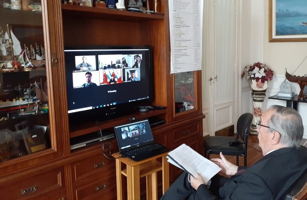 Economía en Tandil: el embajador de China en Argentina se reunió con el intendente Miguel Lunghi