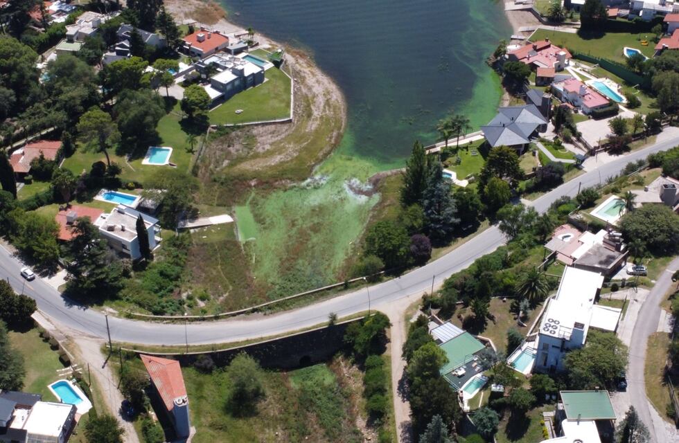Lago San Roque: informe de la UNC y la Conae acredita que la COOPI arroja líquidos sin tratamiento al embalse