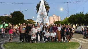 Habilitaron las luces del arbolito de Navidad del Centro