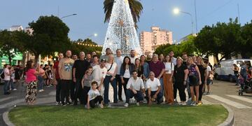 Habilitaron las luces del arbolito de Navidad del Centro