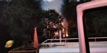 Creen que el hombre estaba cocinando con fuego