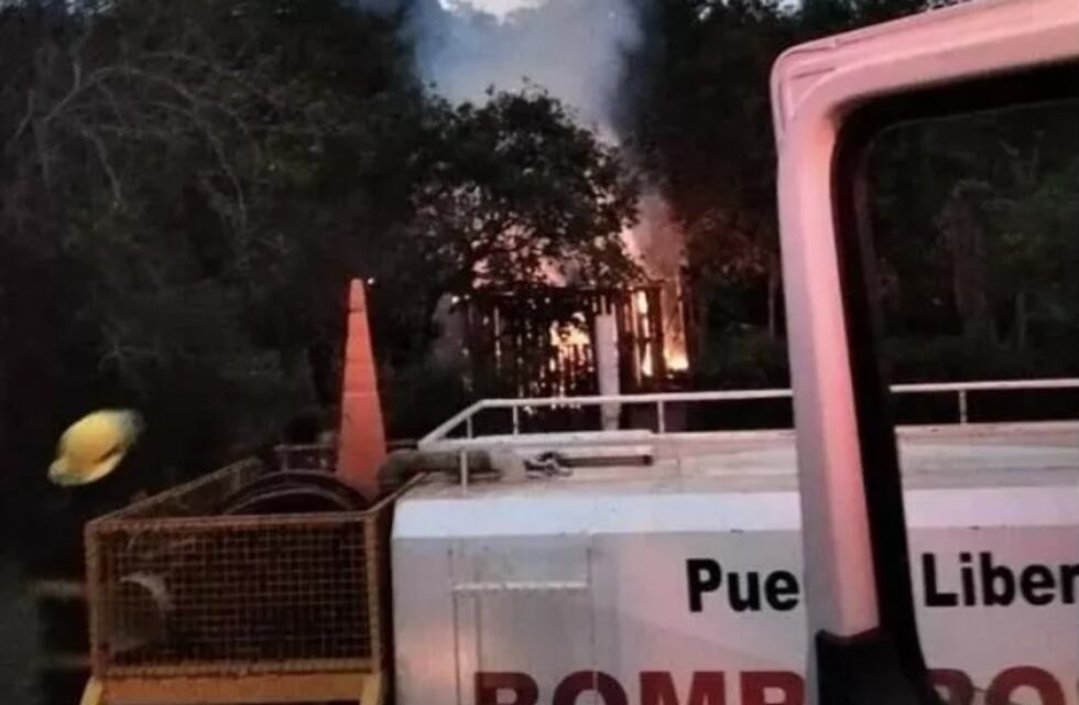 Se incendió una vivienda en Puerto Libertad