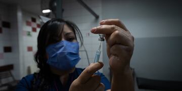 Campaña de vacunación en América Latina. Foto: Ignacio Blanco / Los Andes