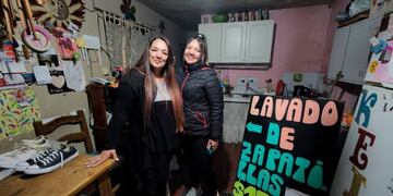 La adolescente encara este singular emprendimiento para poder afrontar los gastos de su cena de egresados.