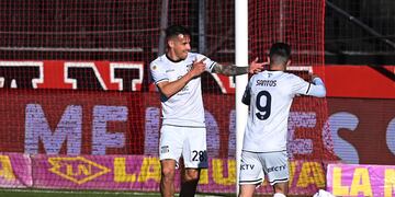 Carlos Auzqui y Michael Santos, la dupla goleadora de un Talleres que tiene dos frentes y enfrentará a Estudiantes por Copa Argentina (La Voz).