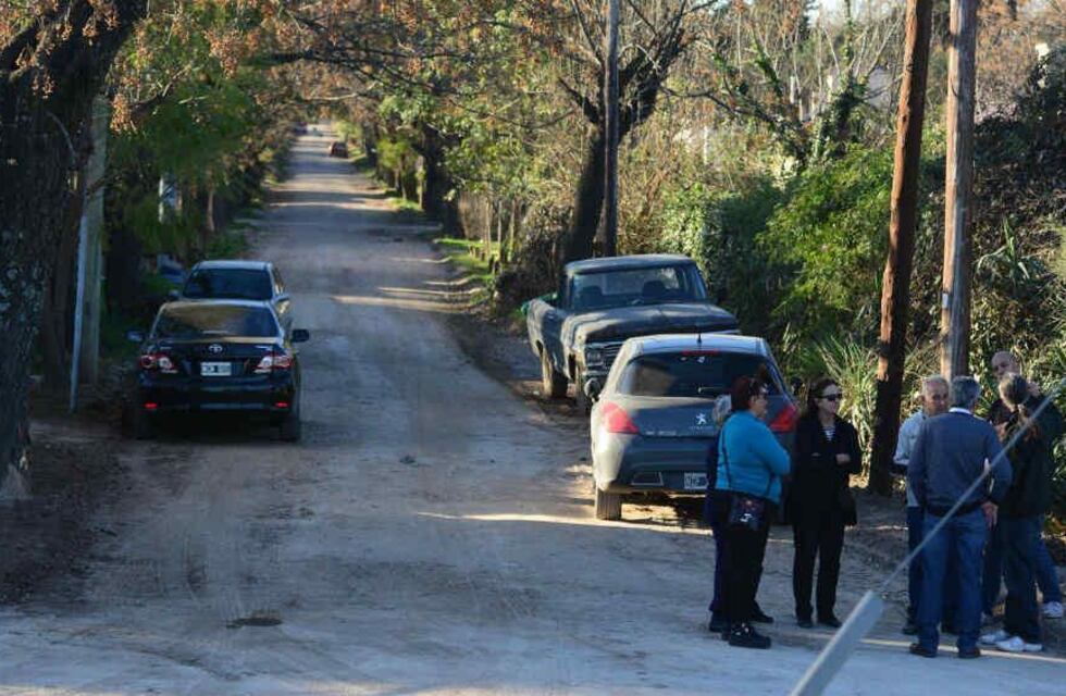 Inseguridad en Córdoba: cansados de los robos, vecinos marcharon a la comisaría de Argüello