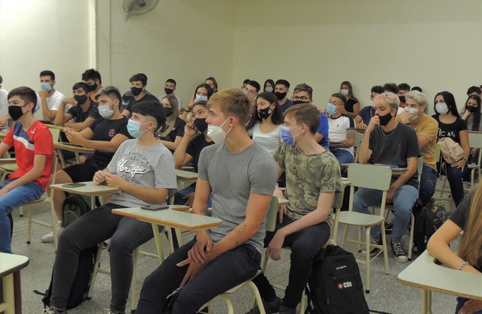 UTN FRRa comenzó el ingreso 2022 con clases presenciales
