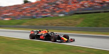 Verstappen logró su quinta victoria del año.