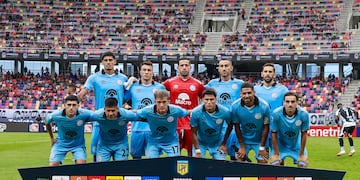 Belgrano se volvió de Santigo con cuatro goles, en uno de sus peores arranques en AFA (Red X).
