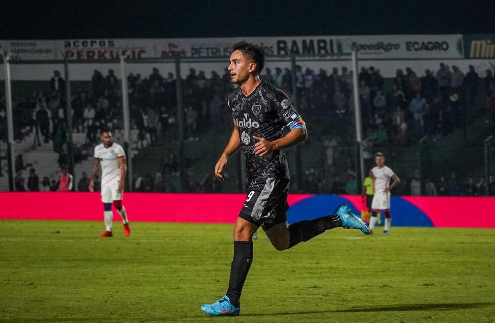 San Lorenzo sigue sin rumbo: perdió 2-1 ante Sarmiento por la Copa de la Liga Profesional