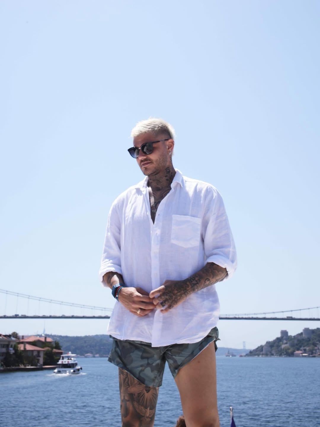 Mauro Icardi mientras pasa tiempo de calidad con la China Suárez.