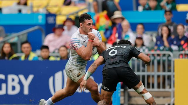Los Pumas 7s finalistas. Isgró y su try.