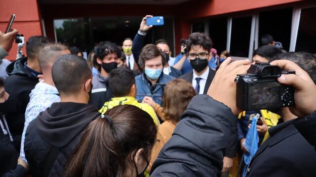 Javier Milei estuvo en un acto en Formosa, y un docente amedrentó a un joven que estuvo con él.