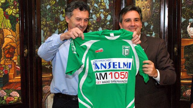 Otros tiempos, y la relación entre Macri y Llayora como en esta foto de mayo de 2014. Días atrás se reunieron en Buenos Aires (La Voz archivo).