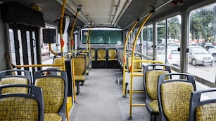 Caos en vehicular en todo el AMBA: al paro de la UTA se suma la interrupción del tren Sarmiento
