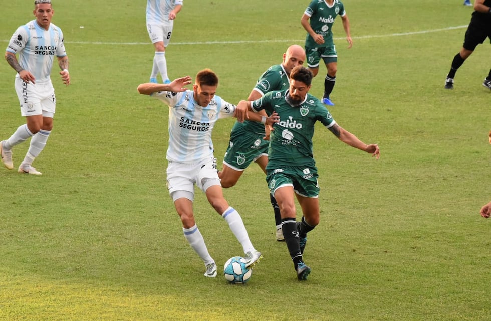 La “Crema” jugó mal y empató 0 a 0 ante Sarmiento de Junín, que jugará por el ascenso