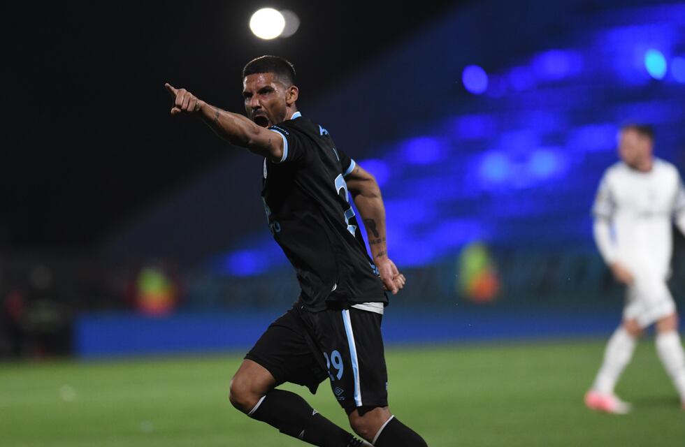 Franco Jara cortó la racha de Belgrano sin goles, para el empate ante Independiente