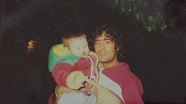 El hijo de "El Potro" compartió una tierna foto para recordar a su padre.