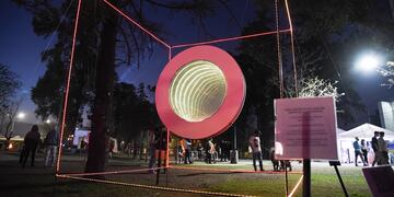 El jurado eligió como primer premio a la obra Dimensión en la luz de Yamila Marañón. Gentileza MG