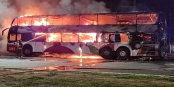 El foco fue contenido por los bomberos.(Policía)