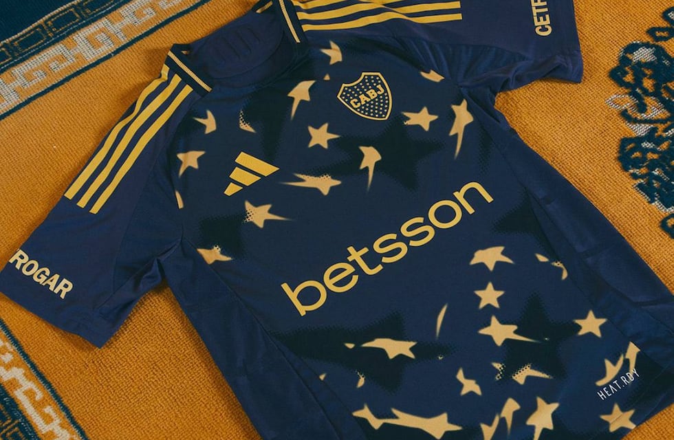 Fue al aeropuerto a recibir a su hermana, pero se cruzó a un ex Boca y cambió todo