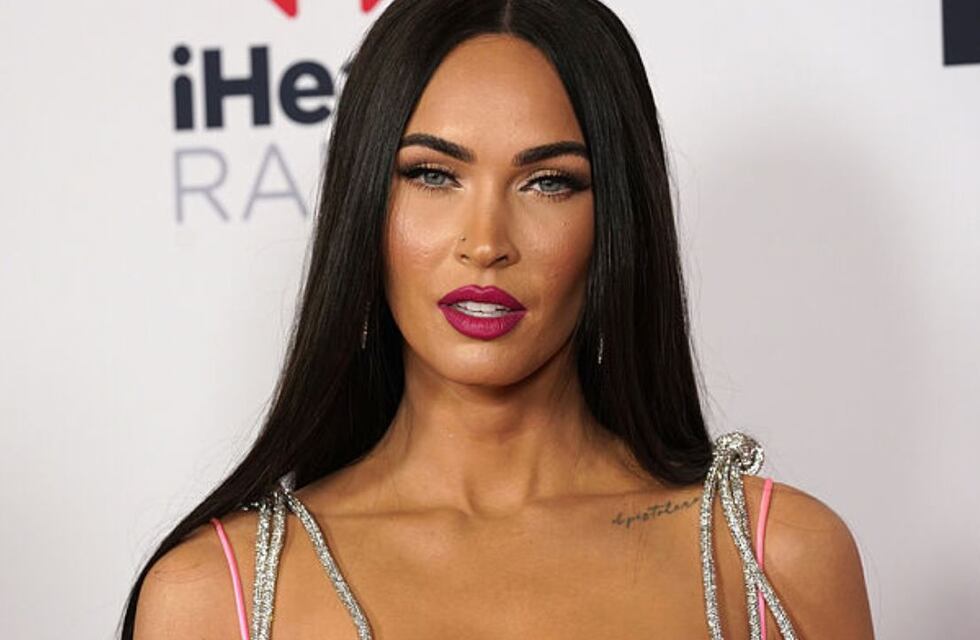 ¡Irreconocible! Megan Fox sorprendió a sus fanáticos con una foto sin maquillaje