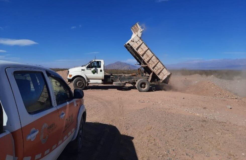 Policía Minera controlará la extracción de áridos en ríos provinciales