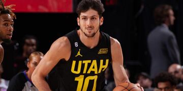 Leandro Bolmaro con la camiseta de Utah Jazz. (NBA)