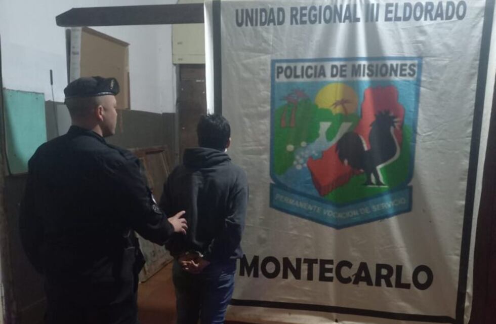 Montecarlo: detuvieron a un joven y recuperaron una motocicleta robada